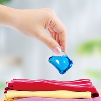 Vendu en vrac 8g/10g dosettes de détergent à chambre unique capsule de lavage du linge dosettes de détergent en gros