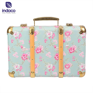 2026 New Handheld Paper Luggage Wholesale Children's Cardboard Luggage Sustainable Clothing Bag - Product Image 5