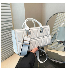 Sac fourre-tout/sac à bandoulière unisexe de luxe décontracté, tendance et élégant, couleur unie, nouvelle collection hiver 2026, avec fermeture éclair et broderie - Product Image 3