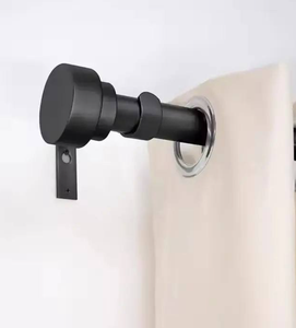 <span class=keywords><strong>Tringle</strong></span> de Douche Télescopique en Acier Inoxydable à Ventouse – <span class=keywords><strong>Tringle</strong></span> Noire Réglable <span class=keywords><strong>Sans</strong></span> Perçage avec Bord Jaune pour Salle de Bain - Product Image 3