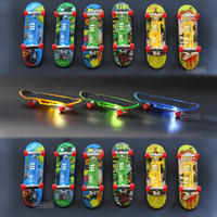 Original tecnologia deck dedo skate brinquedos para meninos fingerboard  profesional mini skate 4 rodas da criança scooter interior esporte