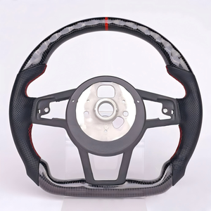 Volant de direction en fibre de carbone véritable populaire pour <span class=keywords><strong>Audi</strong></span> R8 <span class=keywords><strong>TT</strong></span> TTRS 2016+ Style sport Volant de direction de voiture Couleur personnalisée - Product Image 3