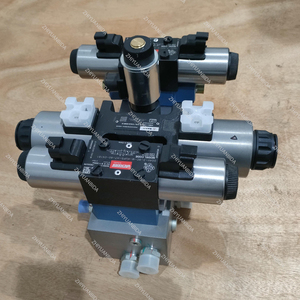 Conjunto <span class=keywords><strong>de</strong></span> Válvula Telescópica Proporcional Apto para la Unidad Principal del Cargador Frontal <span class=keywords><strong>de</strong></span> Contenedores SRSC45H4 14126569 - Product Image 1