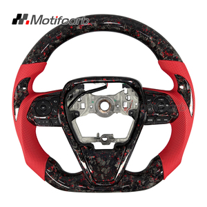 พวงมาลัยคาร์บอนไฟเบอร์สีแดงแบบฟอร์จ สำหรับรถยนต์โตโยต้า แคมรี่ รุ่นที่ 8 LE XLE SE XSE TRD อวาลอน ปี 2018-2023 อัพเกรดภายในรถยนต์ - Product Image 1