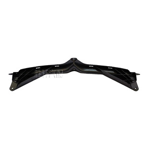 Tira de Fijación para la Placa de Acabado de la Parrilla Delantera Inferior del Tesla Model S 2017-2021, ABS, Nueva, Número de Pieza 1062472-00-E - Product Image 3