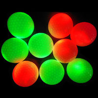 Balles de golf LED lumineuses activées par la lumière nocturne avec matériau Surlyn pour l'éclairage dans l'obscurité