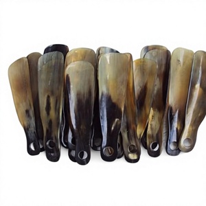 Chausse-pied sculpté à la main, véritable, étanche, moderne, élégant, imitation antique, en matériaux organiques, objet d'art de collection, pour mariage - Product Image 6