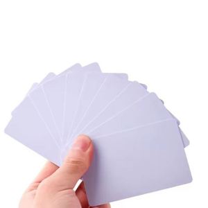 Carte RFID UHF blanche vierge imprimable en gros pour contrôle d'accès - Product Image 1