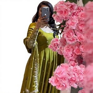 Salwar Kameez Tradicional Indio para Mujer, de Piel Sintética, Moderno, de Secado Rápido, Verde, Bordado, Corte Regular, Traje de Boda, India, Pakistán - Product Image 1