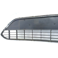 Grille de pare-chocs avant de voiture avec bande décorative pour Ford Focus Berline 2009