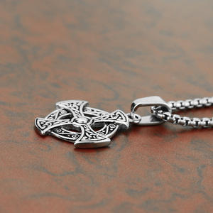 Collar con colgante de Cruz maltesa, esmalte de acero inoxidable Vintage para caballeros del Templo - Product Image 2