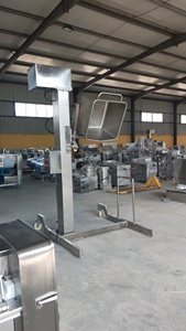 Élévateur à viande automatique commercial, chariot élévateur à viande, machine de levage de chariot à viande 200L - Product Image 3