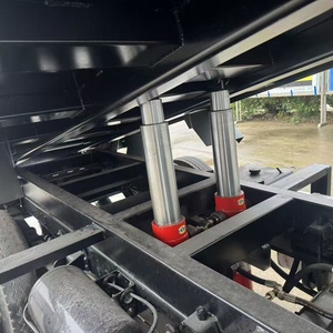 Camión Volquete Hidráulico Usado Sinotruk Howo 4x2 de Dos Ejes, Camión de Transporte Pesado para Construcción - Product Image 5