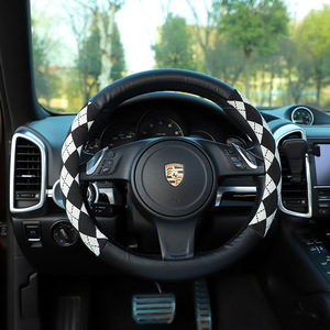 Funda para Volante de Coche, Diseño Jacquard con Patrón de Diamantes, Material PU, 38 cm, Antideslizante, Absorbente de Sudor, Ajuste Universal - Product Image 1
