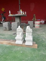 Décoration de cour : Sculpture en marbre blanc d'éléphant et de lion, piliers de porte avec tambour en pierre
