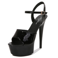 Sandales à talons compensés antidérapantes de luxe pour femmes de créateur sandales à plateforme épaisses de marques célèbres avec fermeture à enfiler parfait pour l'hiver et l'automne