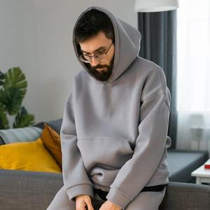 Sudadera con capucha de algodón de alta calidad Diseño de color sólido Perfecto para primavera Streetwear Estilo Cómodo Durable Uso durante todo el día Comodidad - Product Image 4