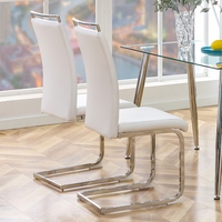Chaise de salle à manger moderne en cuir PU blanc avec cadre chromé et pieds en forme d'arc, en mousse éponge, vente en gros, offre spéciale
