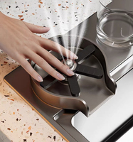 Lave-tasses moderne en acier inoxydable pour évier de cuisine avec design rotatif à haute pression et économie d'eau, idéal pour les bars et les cafés