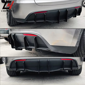 ดิฟฟิวเซอร์ลิปหลังสีดำเงาสำหรับ Tesla Model Y <span class=keywords><strong>2019</strong></span>+ สภาพใหม่ อุปกรณ์ตกแต่งกันชนรถยนต์ ช่องสำหรับติดตั้งตะขอลากรถ - Product Image 3