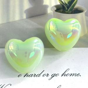 Cuentas acrílicas en forma de corazón de 21 mm que brillan en la oscuridad, chapadas, para cadena de teléfono, accesorios para llaveros - Product Image 4