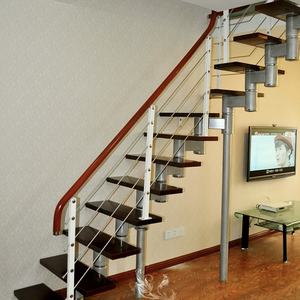 Scala a Chiocciola Regolabile in Acciaio Inox e Legno, Gradini Moderni e Durevoli per Interni a Prezzo Conveniente - Product Image 5