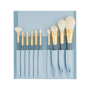 Juego de brochas de <span class=keywords><strong>maquillaje</strong></span> profesional de 10 piezas, base fluida suave y brochas para rubor de ojos en polvo - Product Image 2