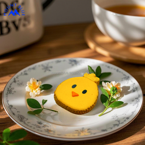 Galletas de Pascua con forma de ojos negros y pico naranja empaquetadas en bolsa transparente a cuadros, golosinas festivas ideales, galletas de Pascua - Product Image 3