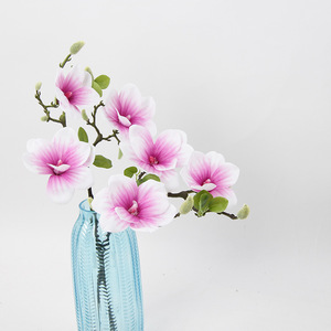 D-MG001 fleurs décoratives artificielles blanc rose magnolia vraies fleurs au toucher pour décoration <span class=keywords><strong>de</strong></span> mariage <span class=keywords><strong>centre</strong></span> <span class=keywords><strong>de</strong></span> <span class=keywords><strong>table</strong></span> - Product Image 3