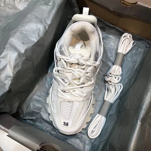 High Quality Luxury Unisex Sporty <b>Style</b> <b>Walking</b> Casual Sneakers Popular Fashion Platform <b>Shoes</b> - Product Image 3