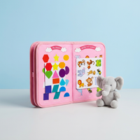 Livre sensoriel Montessori personnalisé en feutre pour l'éveil précoce, livre d'activités pour bébé, jouet réutilisable avec autocollants magiques, cadeaux pour enfants
