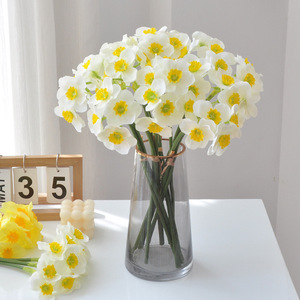 Bouquet de narcisses artificiels Yoshinobu, fleurs en soie, arrangement en vase, décoration moderne pour la maison, le bureau, la table - Product Image 3