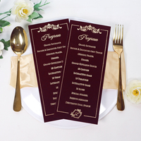 Carte d'agenda de mariage en velours rouge bordeaux, personnalisée avec bordure vintage dorée, imprimée pour mariage et fête d'anniversaire