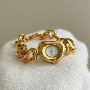 Reloj Pulsera Dos en Uno con Logotipo Personalizado, Mayorista OEM de China, para Minoristas de Marcas de Moda, con Estilo Vintage Moderno - Product Image 1