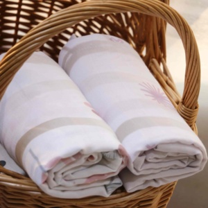 Custom Design Super Macio Bambu Algodão 120*120CM Bebê Recém-nascido Verão Toalha de Banho Musselina Swaddle Wraps Cobertores para Bebês - Product Image 5