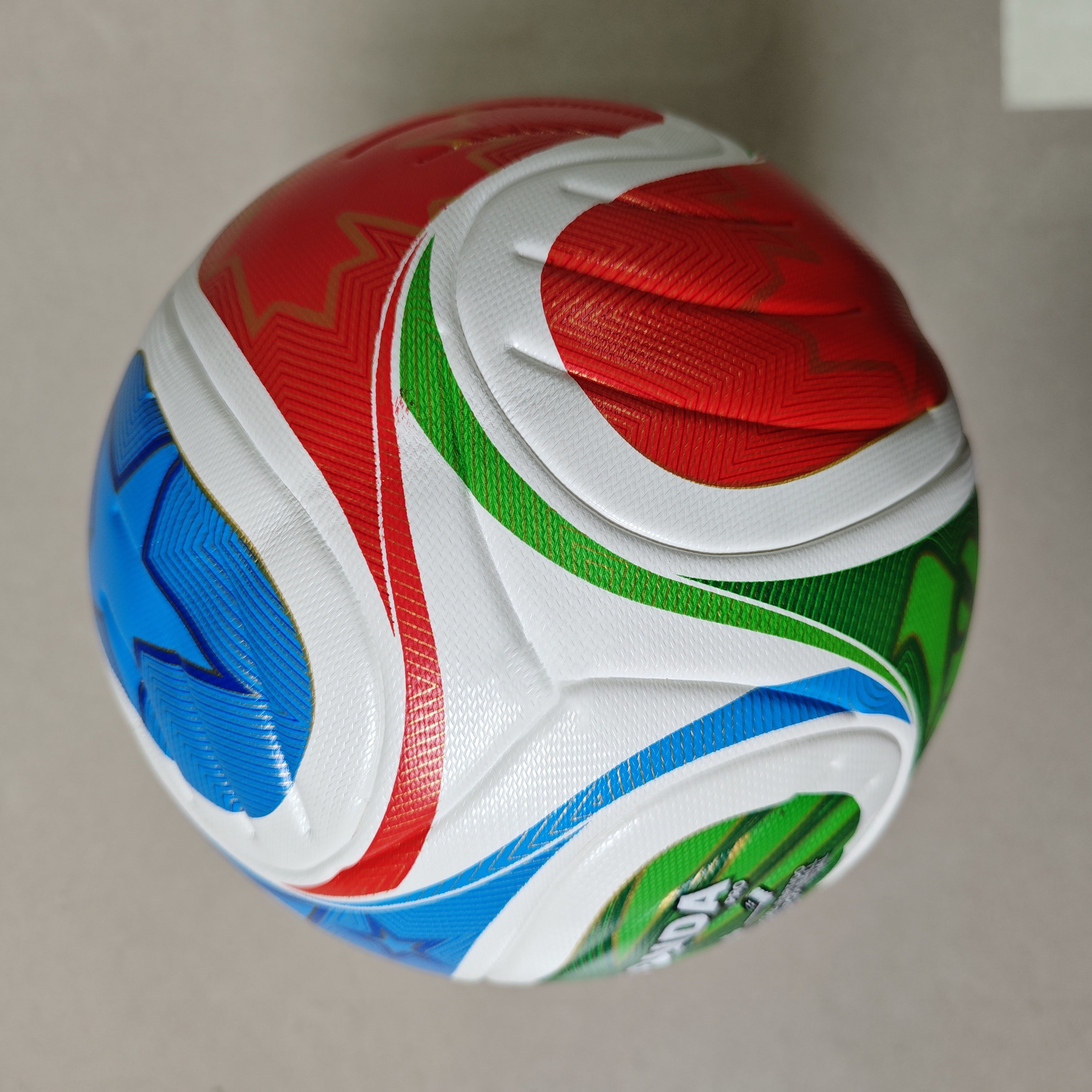 XF-00-Trionda-Multicolor