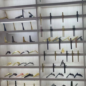 CAIYI 제조사 도매 가구 하드웨어 액세서리 캐비닛 금속 다리 소파 받침 다리 - Product Image 5