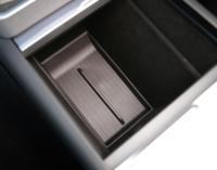 Pour Tesla modèle Y Juniper 2025 boîte de rangement de voiture accessoires de rangement accoudoir inférieur antidérapant Pad organisateur étui plateau