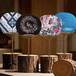 चित्रित तकनीक के साथ अनुकूलित जापानी गोल हाथ के प्रशंसक, चित्रित तकनीक के साथ व्यक्तिगत ओम कला मुद्रित लोगो शादी मेहमानों के लिए उपहार प्रदान करता है - Product Image 1