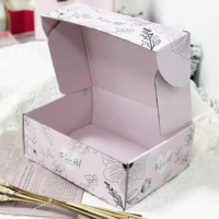 Boîtes d'expédition en carton ondulé écologiques en matériaux recyclés, logo personnalisé, revêtement UV, boîtes postales, emballage de parfum, Noël
