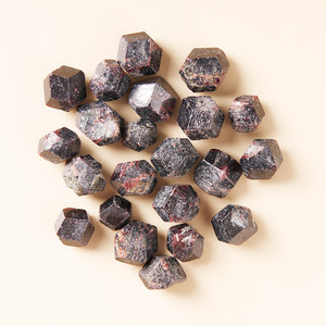 Cristaux <span class=keywords><strong>de</strong></span> quartz rose clairs <span class=keywords><strong>de</strong></span> qualité supérieure en gros, pierres naturelles brutes en vrac pour la décoration, pierres <span class=keywords><strong>de</strong></span> guérison, artisanat en <span class=keywords><strong>cristal</strong></span> - Product Image 4