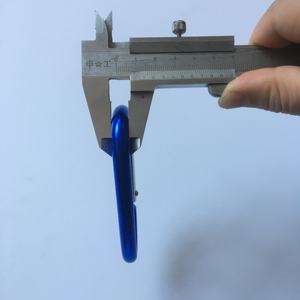 Mosquetón grande <span class=keywords><strong>en</strong></span> forma de <span class=keywords><strong>D</strong></span>, 10cm - Product Image 3