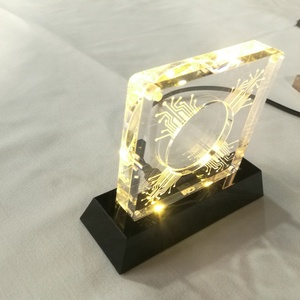 Tùy Chỉnh Led Acrylic Màn Hình Hiển Thị Từ Tiền Xu Acrylic Huy Chương Hiển Thị Đứng - Product Image 5