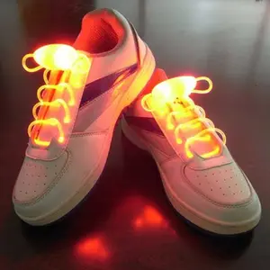 暗闇で光るスニーカーキャンバスシューズ蛍光フラッシュLED靴ひもバッテリー付き