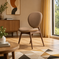 Chaise de salle à manger MULIGNA personnalisée, style nordique contemporain, ergonomique, avec dossier rembourré, revêtement en cuir, pour villa ou hôtel