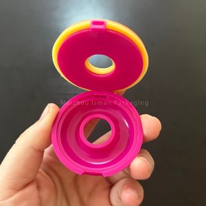 ISMAN 5g Contenants de baume à lèvres en forme de donut mignons pour enfants, étuis à rouge à lèvres créatifs vides pour petites filles, pots cosmétiques fantaisie doux - Product Image 2