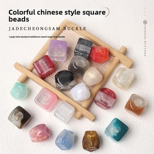 Nouveau modèle de bracelet fait main en perles carrées en résine, petit pendentif, breloque, accessoires, ornement à suspendre enfilé de perles - Product Image 3