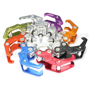 Support de casque en alliage d'aluminium CNC pour moto et scooter, crochet de suspension en forme de griffe d'aigle - Product Image 2