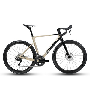 Bicicleta de Carretera Volata de Fibra de Carbono, 24 Velocidades, 105 R7170, Frenos de Disco Hidráulicos, Certificación UCI, Cambio Electrónico - Product Image 2