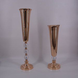 2019 Metal oro <span class=keywords><strong>floreros</strong></span> decorativo florero moderno <span class=keywords><strong>boda</strong></span> <span class=keywords><strong>centros</strong></span> <span class=keywords><strong>de</strong></span> <span class=keywords><strong>mesa</strong></span> <span class=keywords><strong>para</strong></span> la decoración <span class=keywords><strong>de</strong></span> la <span class=keywords><strong>boda</strong></span> <span class=keywords><strong>de</strong></span> <span class=keywords><strong>mesa</strong></span> <span class=keywords><strong>de</strong></span> centro <span class=keywords><strong>de</strong></span> <span class=keywords><strong>mesa</strong></span> Decoración - Product Image 1